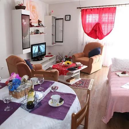 Apartments Adelita Porec Exterior photo