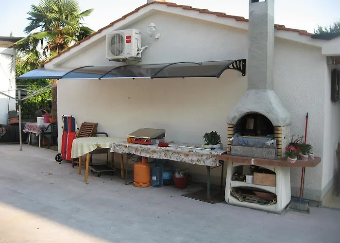 Apartments Adelita