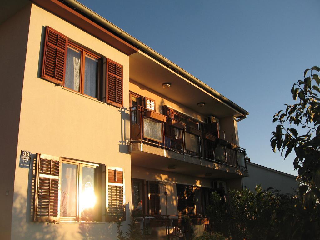 Adelita Apartment