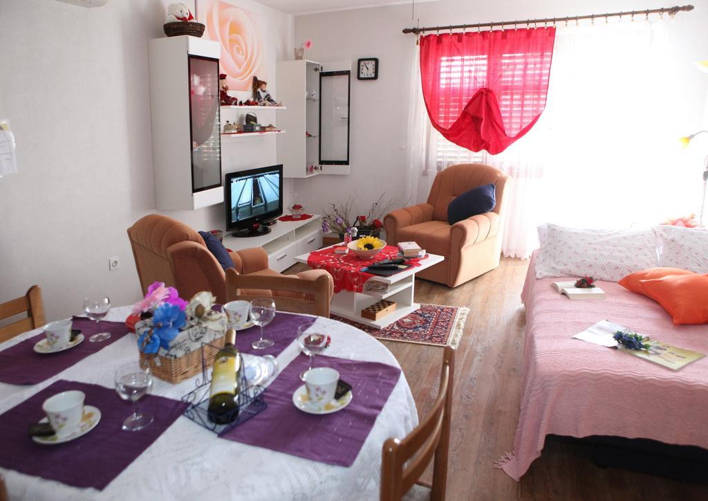 Adelita Apartment