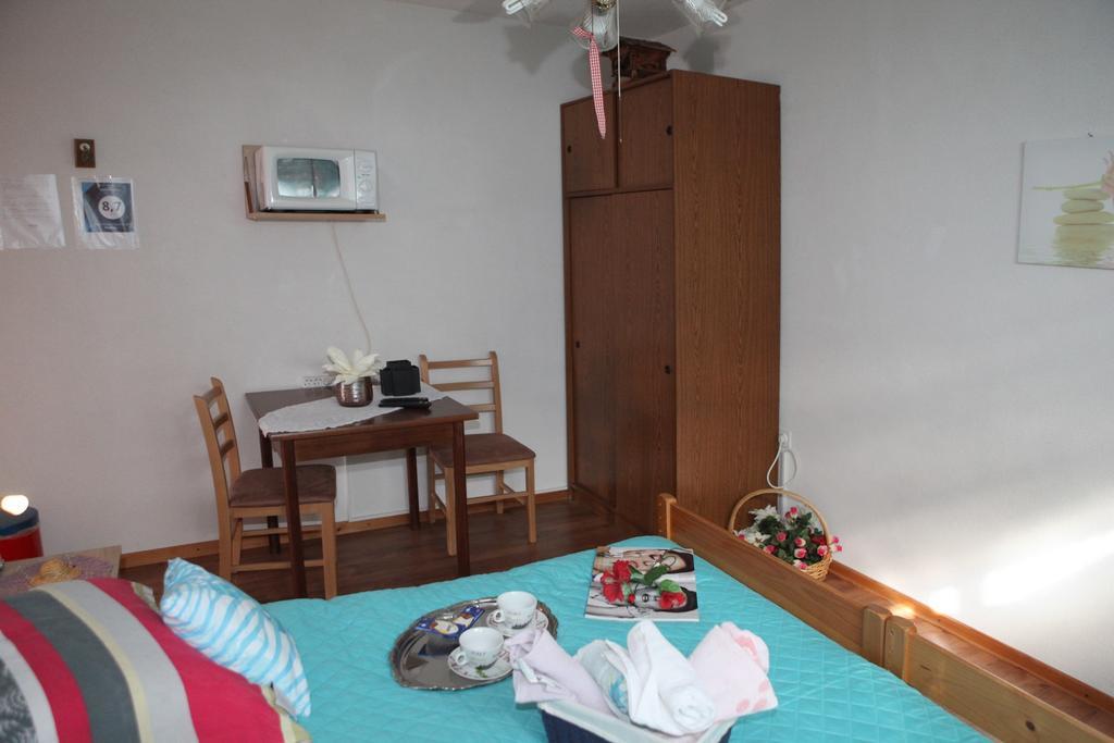 Apartament Adelita *